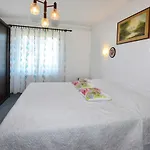 Casa de hóspedes Complex Nevia 3*