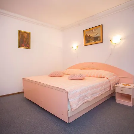 Complex Nevia 3* Poreč