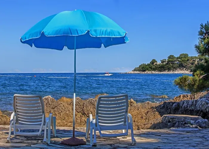 Complex Nevia Gostinjska kuća 3*