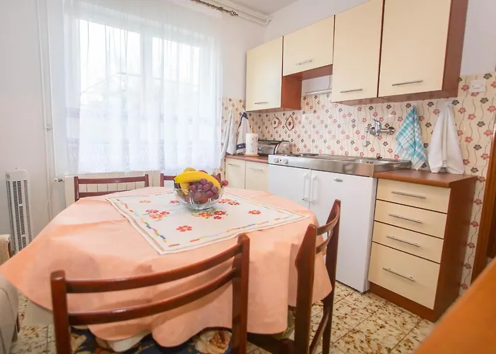 Complex Nevia Gostinjska kuća